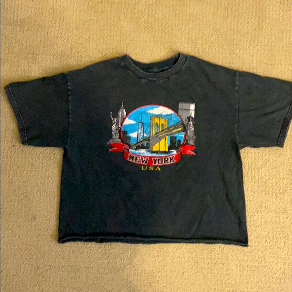 Brandy Melville (J. Galt) New York T-shirt